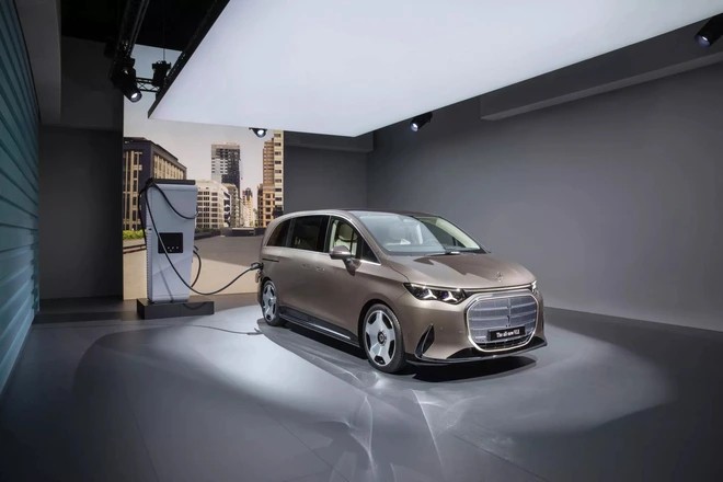 Cận cảnh Mercedes-Benz VLE, Minivan điện tầm hoạt động 700 km