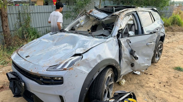 Chủ xe vụ Lynk & Co 06 lật nhiều vòng lên tiếng, phủ nhận thông tin được tặng xe mới