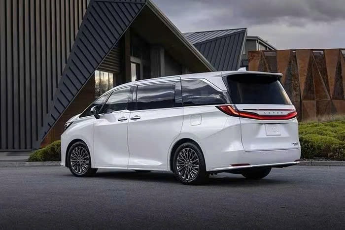 Lexus LM 2026 tiếp tục được nâng cấp