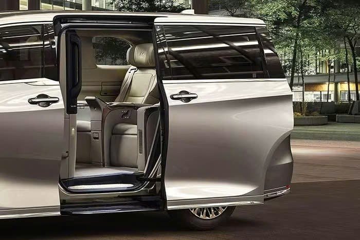 Lexus LM 2026 tiếp tục được nâng cấp