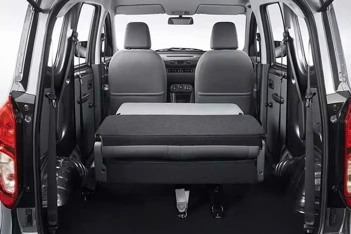 Xe MPV thuần điện mới của Wuling sắp mở bán tại Việt Nam