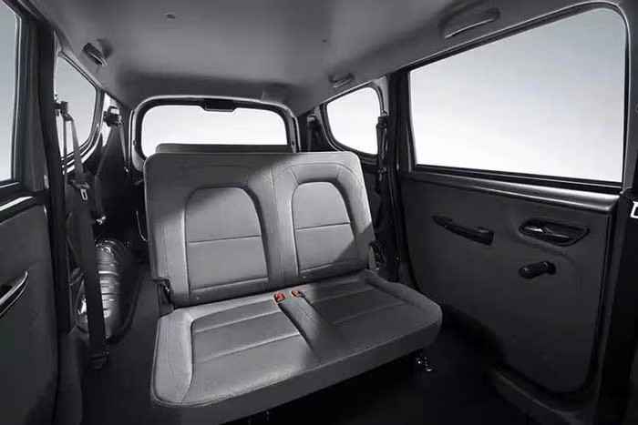 Xe MPV thuần điện mới của Wuling sắp mở bán tại Việt Nam