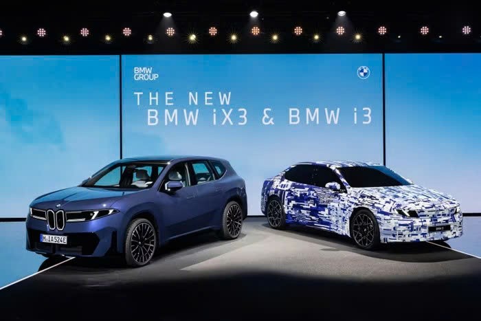 SUV điện của BMW như thế nào mà gây sốt?
