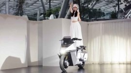 Mẫu xe máy điện tự cân bằng này sắp được bán ngay gần Việt Nam