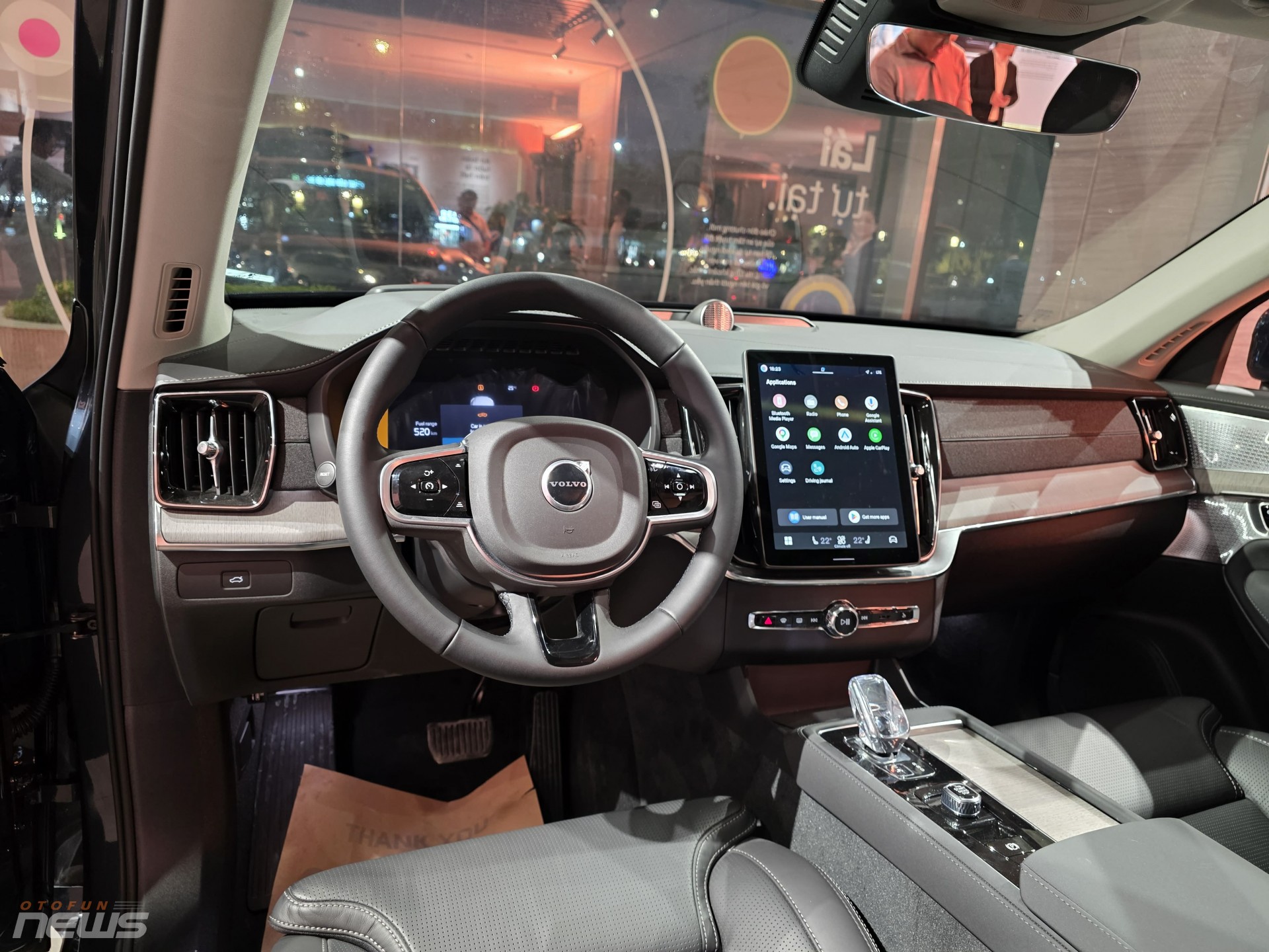 Volvo XC90 2026 ra mắt giá 3,289 tỷ đồng, giảm so với trước và đổi động cơ