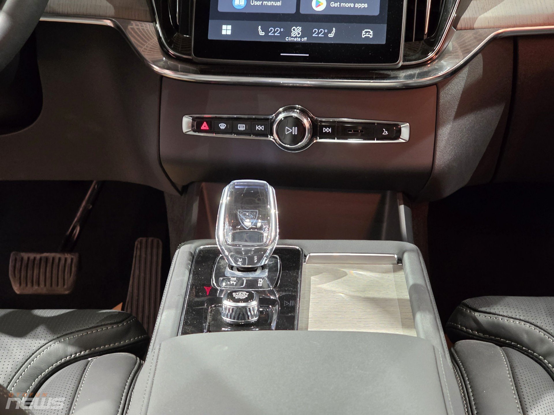 Volvo XC90 2026 ra mắt giá 3,289 tỷ đồng, giảm so với trước và đổi động cơ