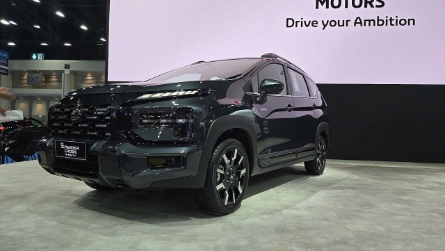 Mitsubishi Xpander Cross hybrid 2026 lộ diện tại Thái Lan