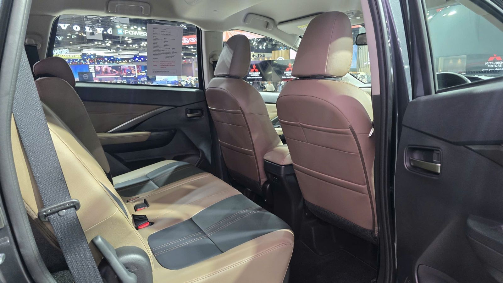 Mitsubishi Xpander Cross hybrid 2026 lộ diện tại Thái Lan