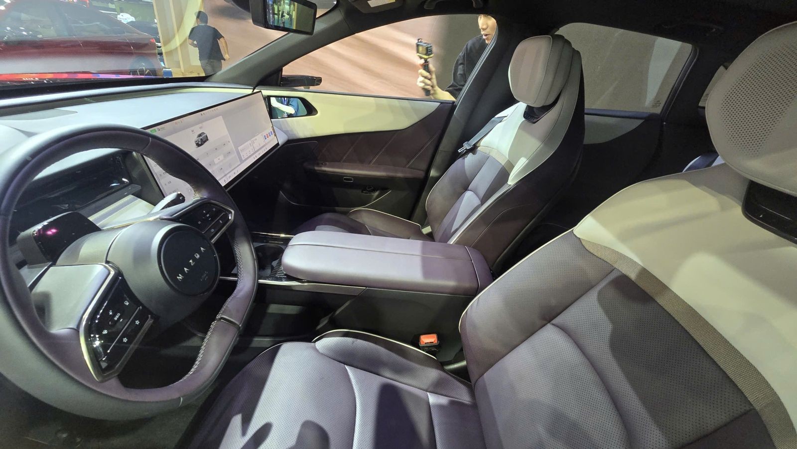 Mazda6e ra mắt, sedan điện cỡ D, tầm hoạt động 654 km