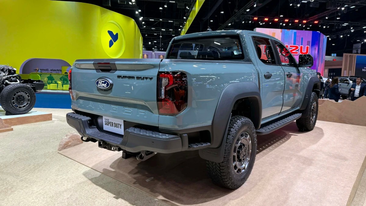 Phía sau của Ford Ranger Super Duty 2026