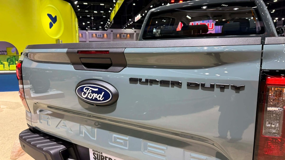 Cửa thùng xe của Ford Ranger Super Duty 2026