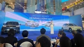 Bộ đôi năng lượng mới Geely EX5 EM-i và Geely EX2 trình làng