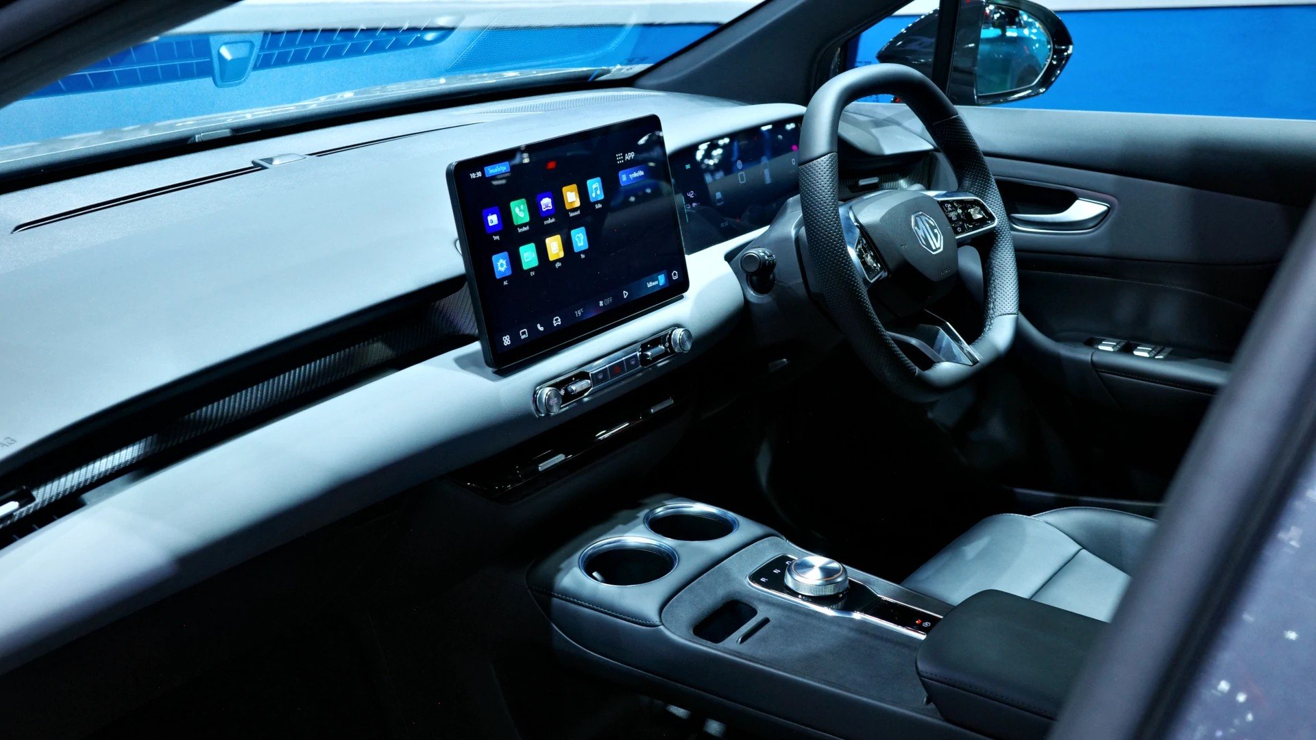 MG4 2026 ra mắt tại Thái Lan, giá rẻ hơn bản cũ đang bán tại Việt Nam Nội thất của MG4 2026 Thái Lan