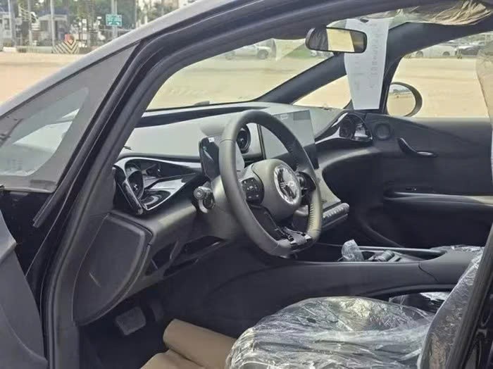 BYD Dolphin 2026 cập cảng Việt Nam, giá dự kiến dưới 600 triệu đồng