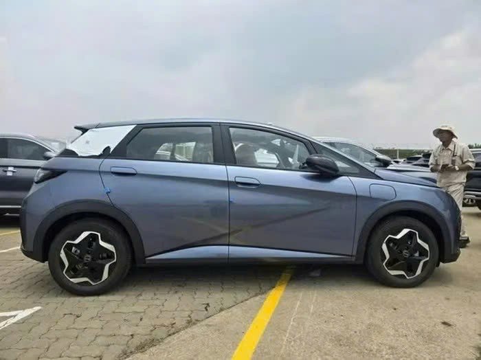 BYD Dolphin 2026 cập cảng Việt Nam, giá dự kiến dưới 600 triệu đồng