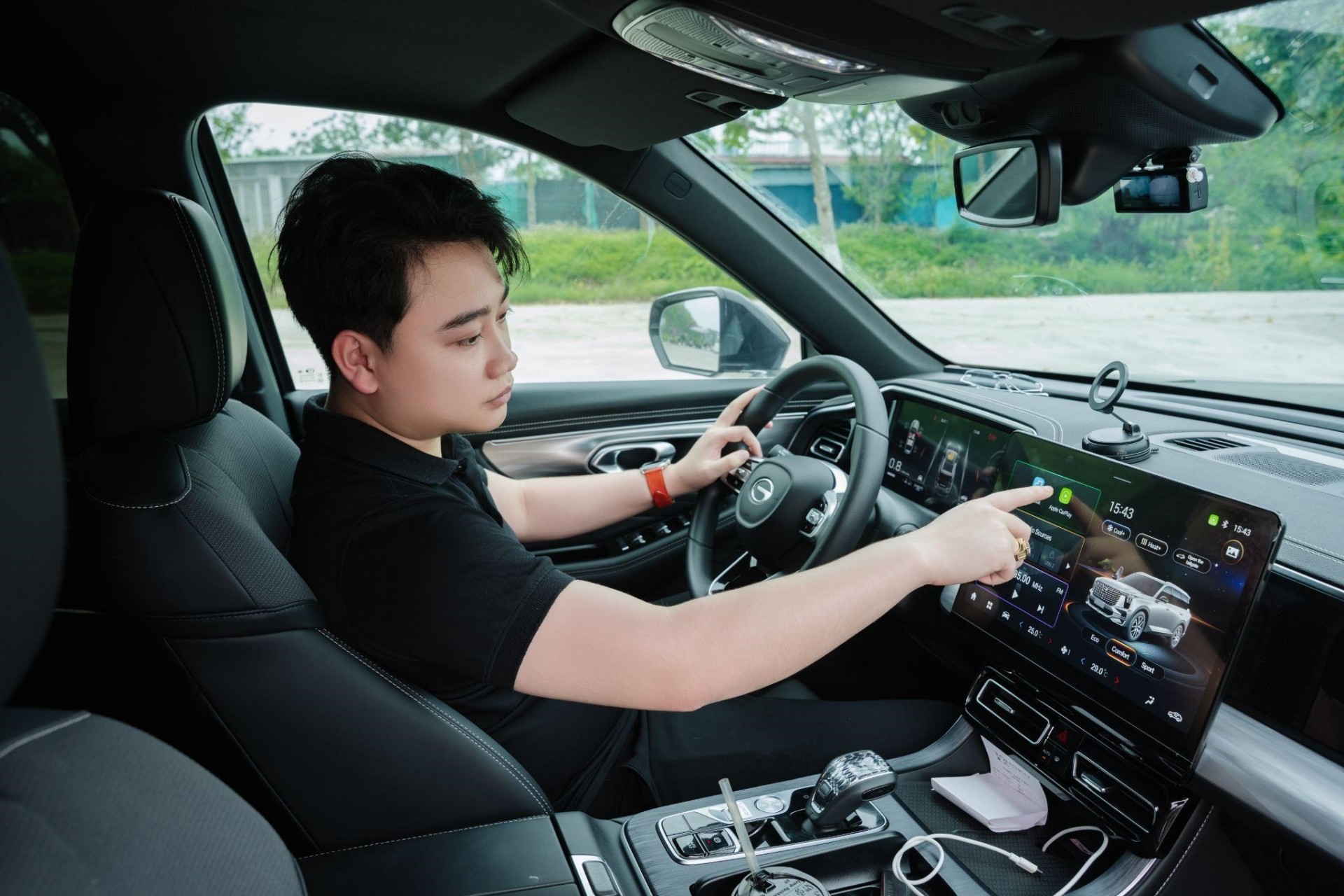 Bỏ qua những lựa chọn quen thuộc, chủ xe GAC GS8 tìm thấy điều gì ở một mẫu SUV lạ?