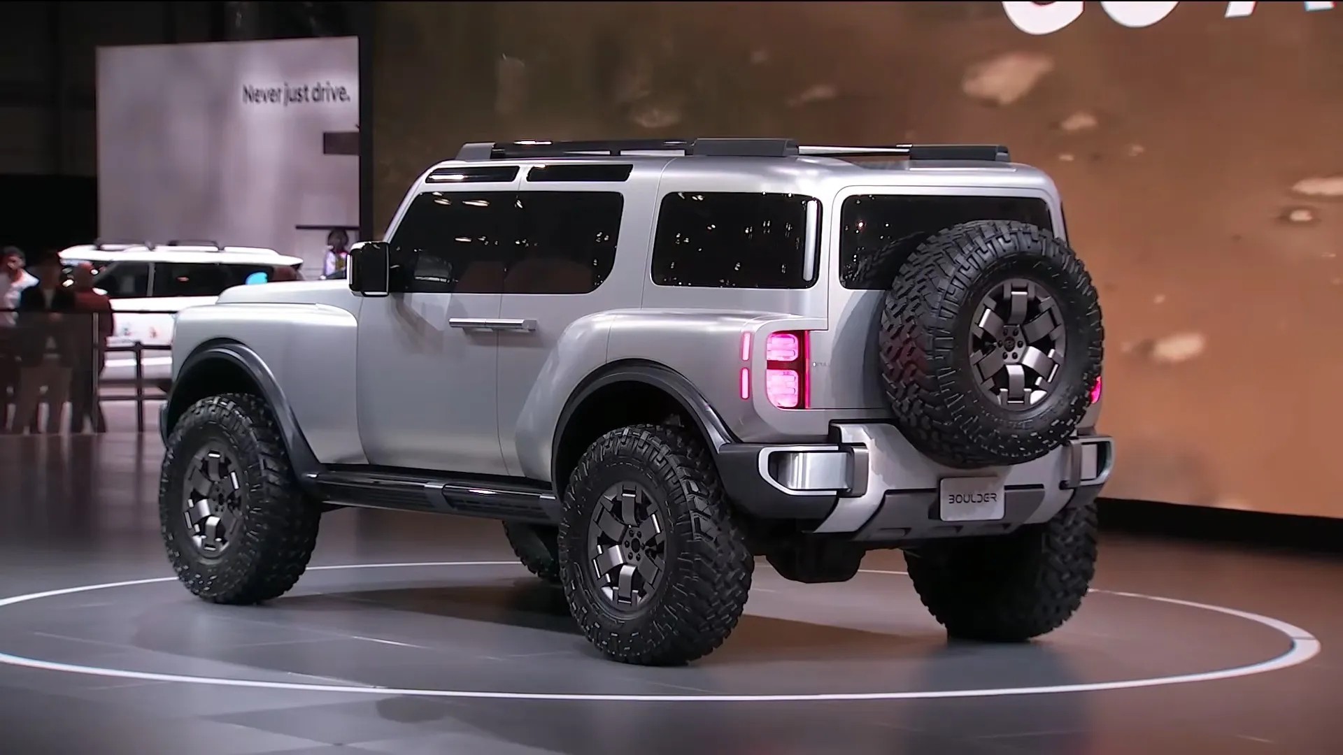 Phía sau của Hyundai Boulder SUV Concept