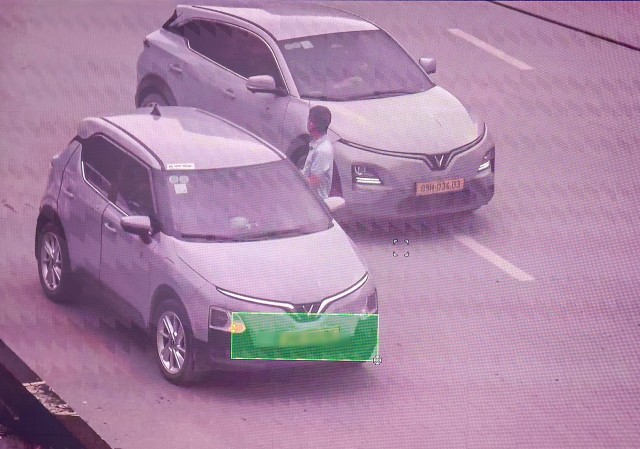 Tăng cường ứng dụng camera AI xử lý “phạt nguội” vi phạm dừng, đỗ xe sai quy định tại Hà Nội