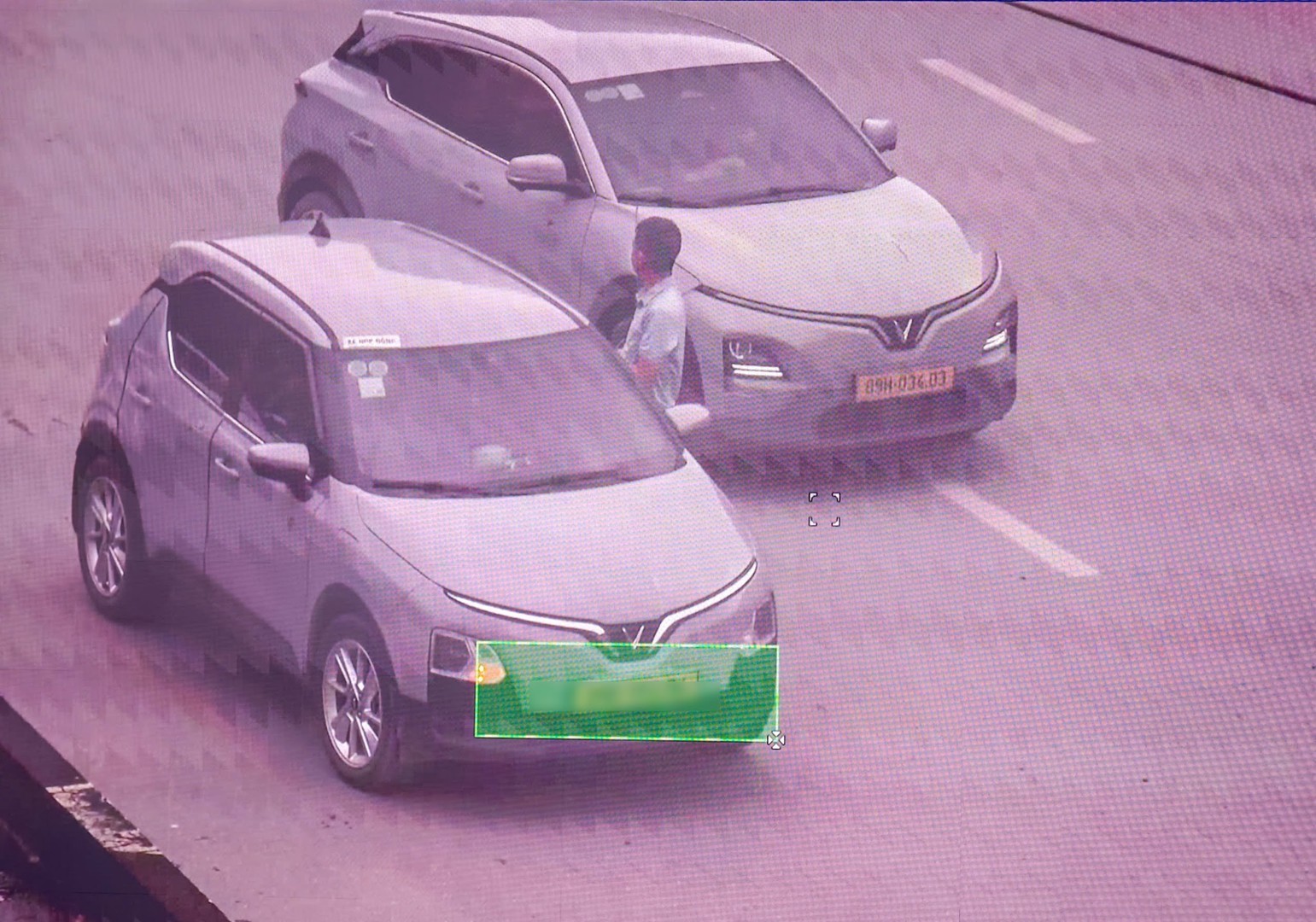 Tăng cường ứng dụng camera AI xử lý “phạt nguội” vi phạm dừng, đỗ xe sai quy định tại Hà Nội