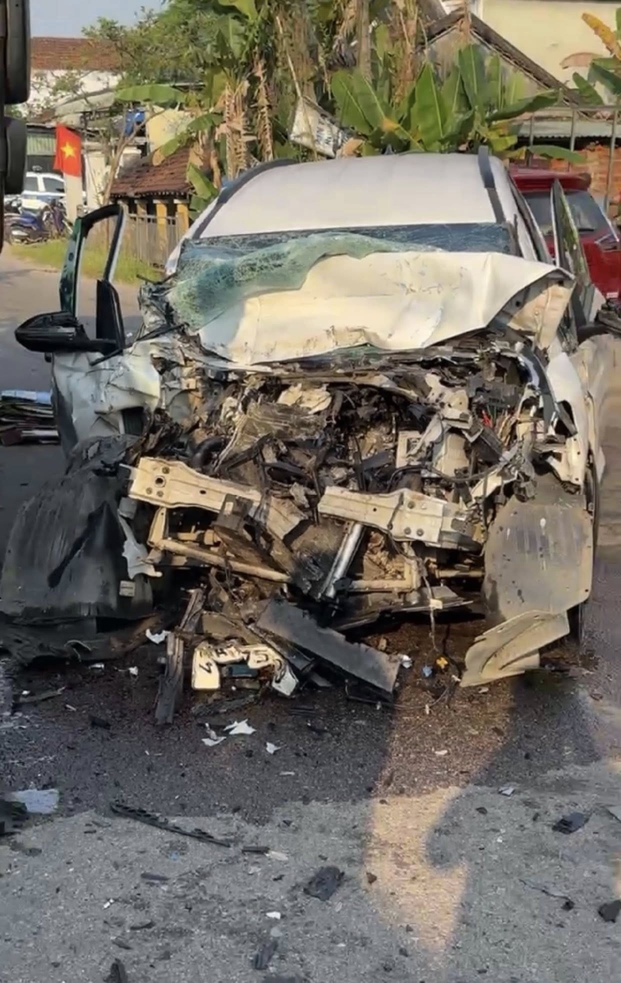 Tổng hợp tin tức tai nạn giao thông mới nhất ngày hôm nay 6/4/2026