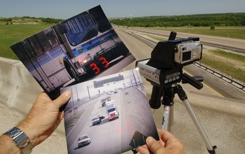 Tại sao camera bắn tốc độ có thể ghi nhận chính xác đến thế? Tại sao camera bắn tốc độ có thể ghi nhận chính xác đến thế?