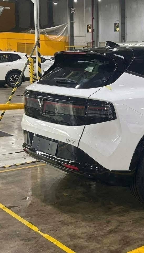 VinFast để lộ thiết kế một mẫu xe mới