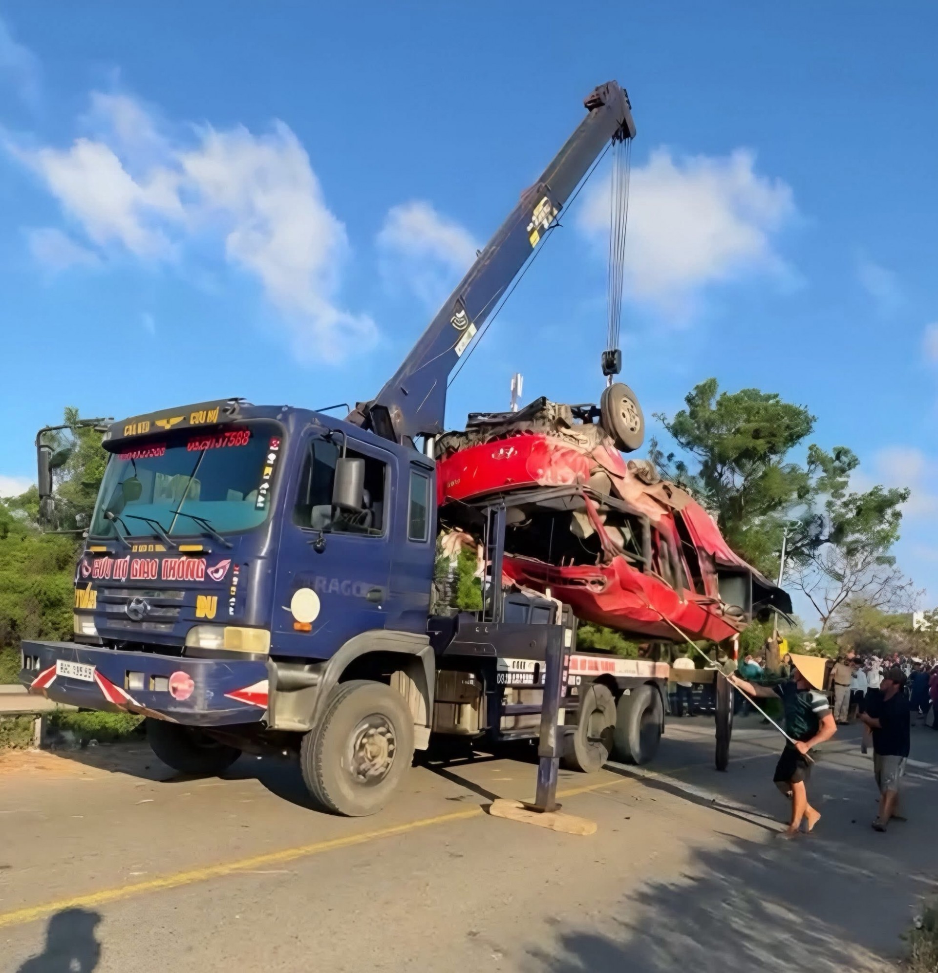 Tổng hợp tin tức tai nạn giao thông mới nhất ngày hôm nay 7/4/2026