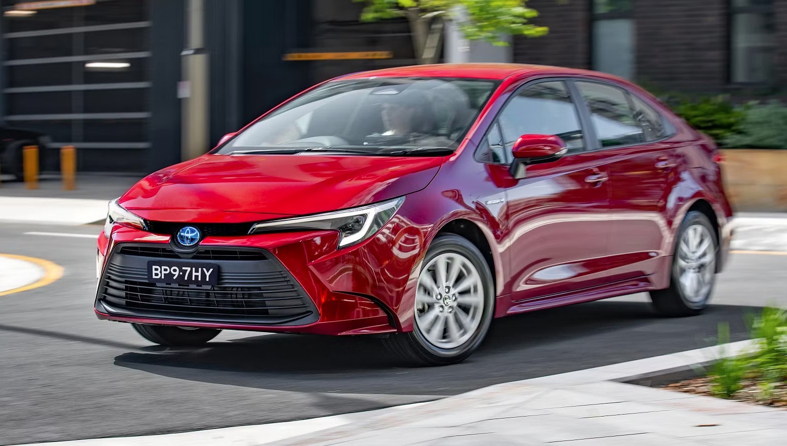 Toyota Corolla 2026 nâng cấp loạt trang bị, Toyota định hình lại từng phiên bản