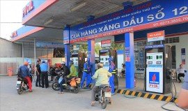 Giá xăng dầu trong nước đồng loạt giảm từ 15h30 chiều nay