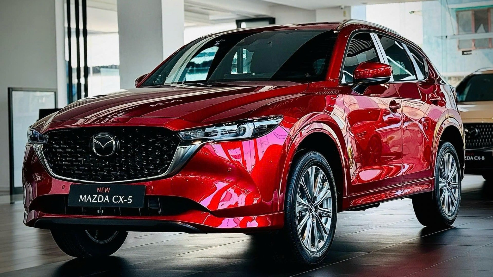 Mazda CX-5 giảm giá kỷ lục, chỉ từ 685 triệu đồng