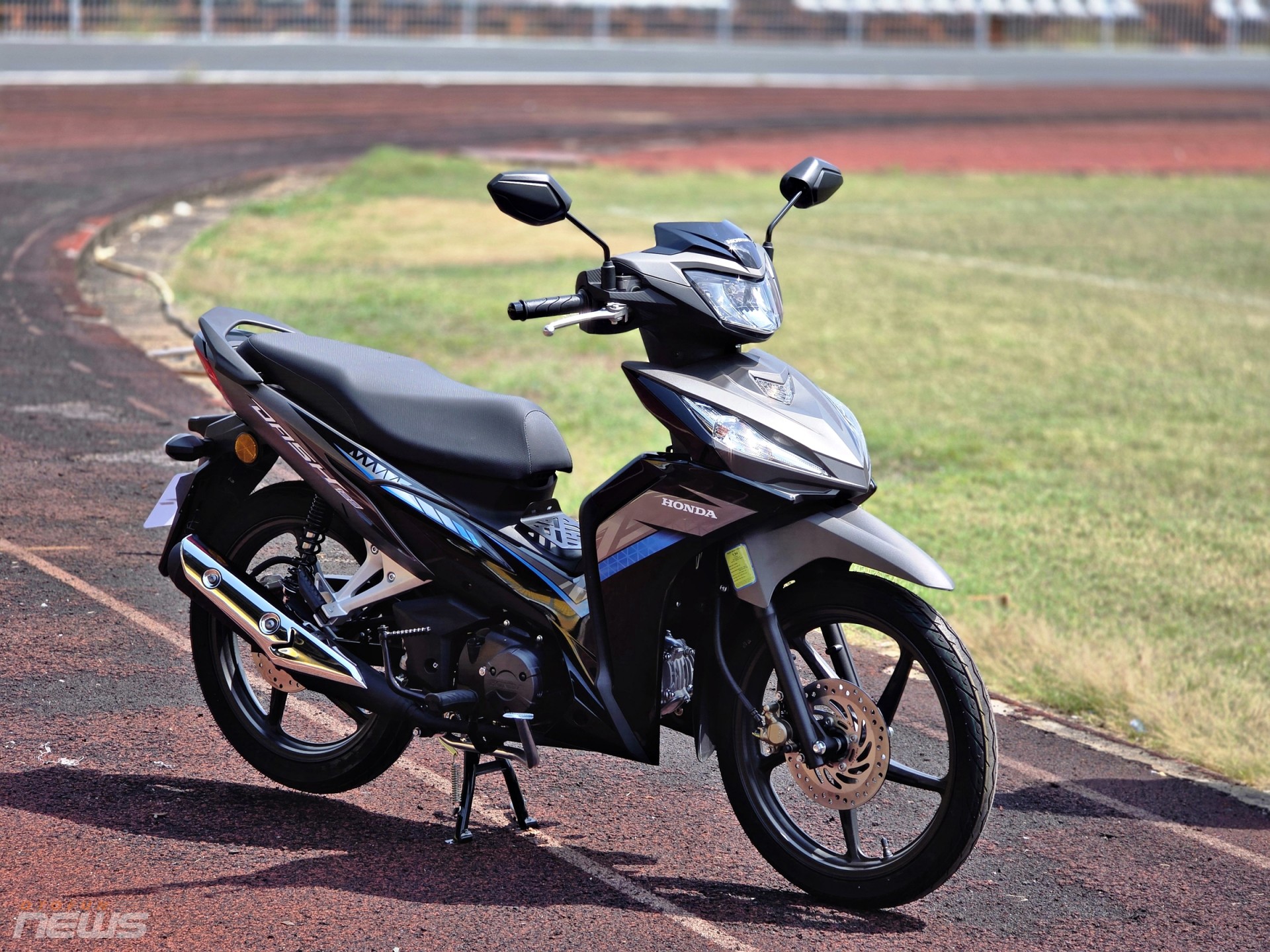 Honda Dash 125 2026 về Việt Nam, giá ngang SH125i và Super Cub C125