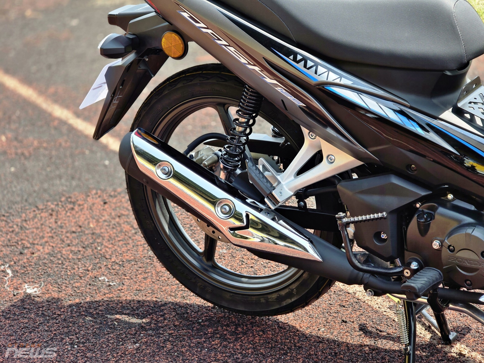 Honda Dash 125 nhập Malaysia giá 88 triệu đồng