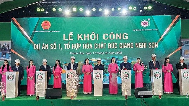 Tập đoàn Hóa chất Đức Giang vẫn duy trì chiến lược phát triển pin xe điện