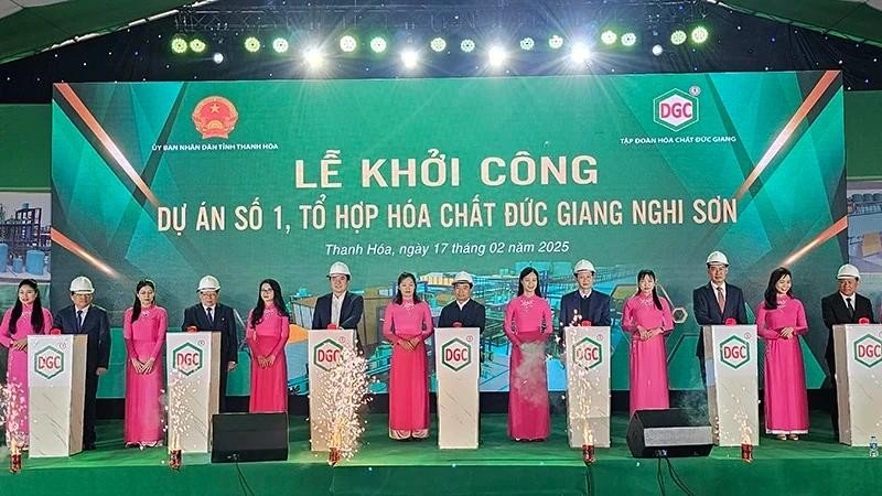 Hình ảnh lễ khởi công Tổ hợp Hóa chất Đức Giang Nghi Sơn hồi đầu năm 2025