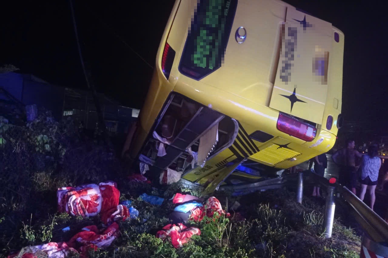 Tổng hợp tin tức tai nạn giao thông mới nhất ngày hôm nay 15/4/2026