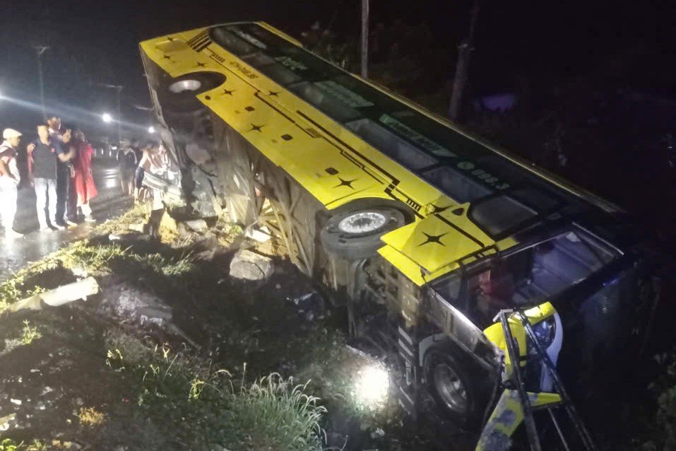 Tổng hợp tin tức tai nạn giao thông mới nhất ngày hôm nay 15/4/2026