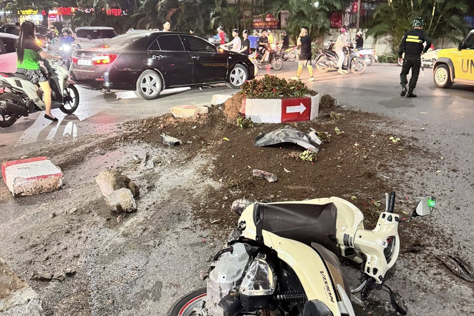 Tổng hợp tin tức tai nạn giao thông mới nhất ngày hôm nay 15/4/2026