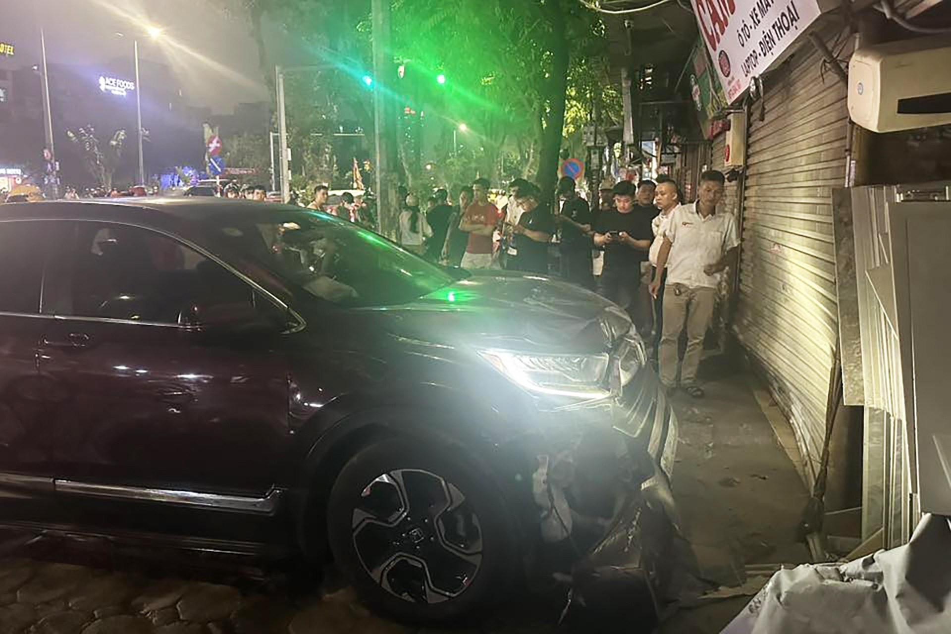 Tổng hợp tin tức tai nạn giao thông mới nhất ngày hôm nay 15/4/2026