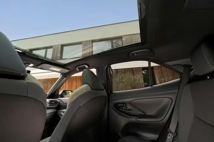 Toyota Yaris Cross hybrid bản nâng cấp ra mắt