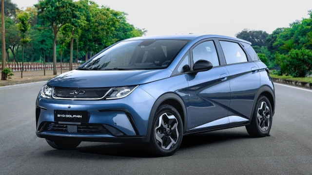 BYD Dolphin 2026 ra mắt, giảm giá gần 100 triệu đồng