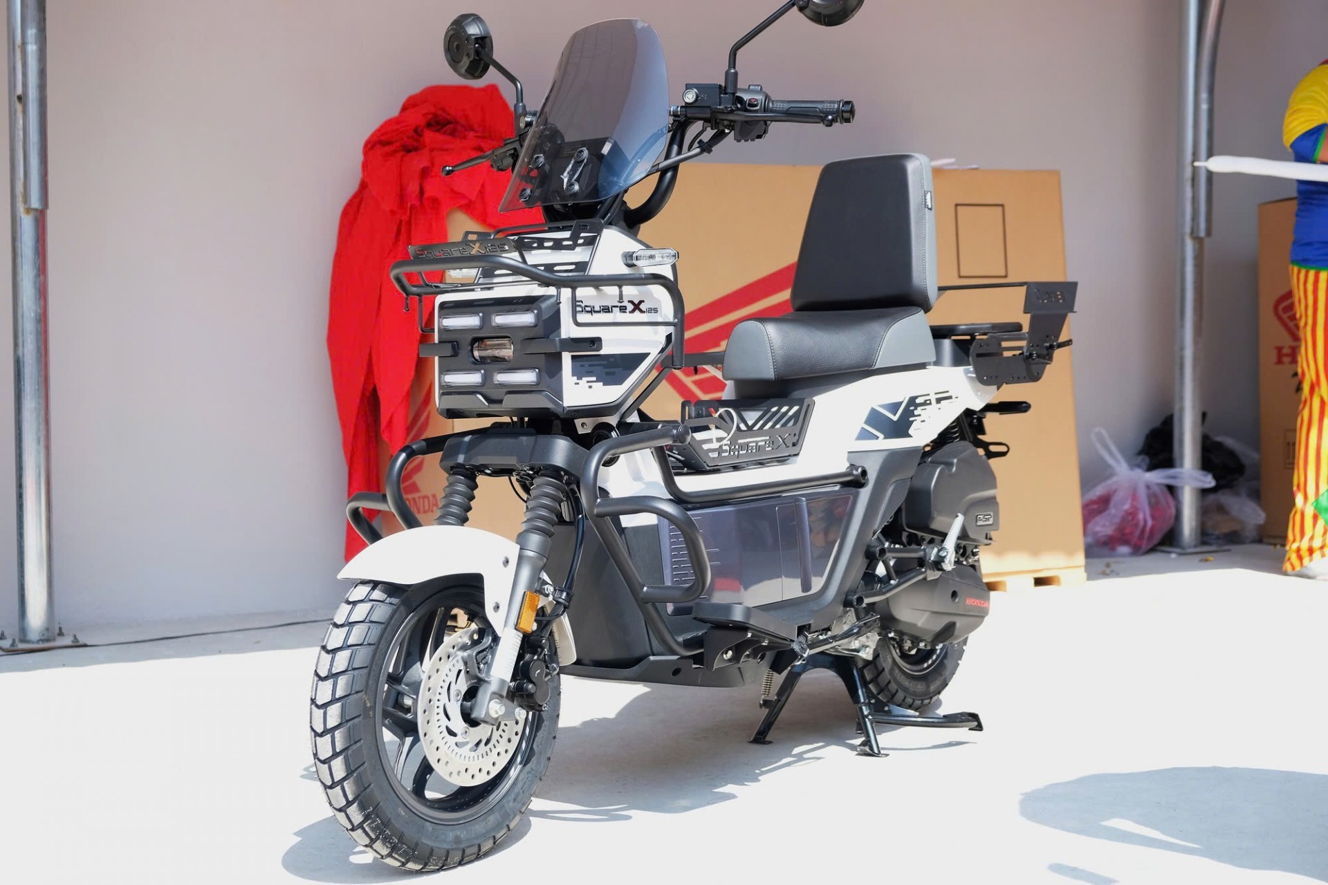 Honda Square X125 về Việt Nam, giá ngang SH