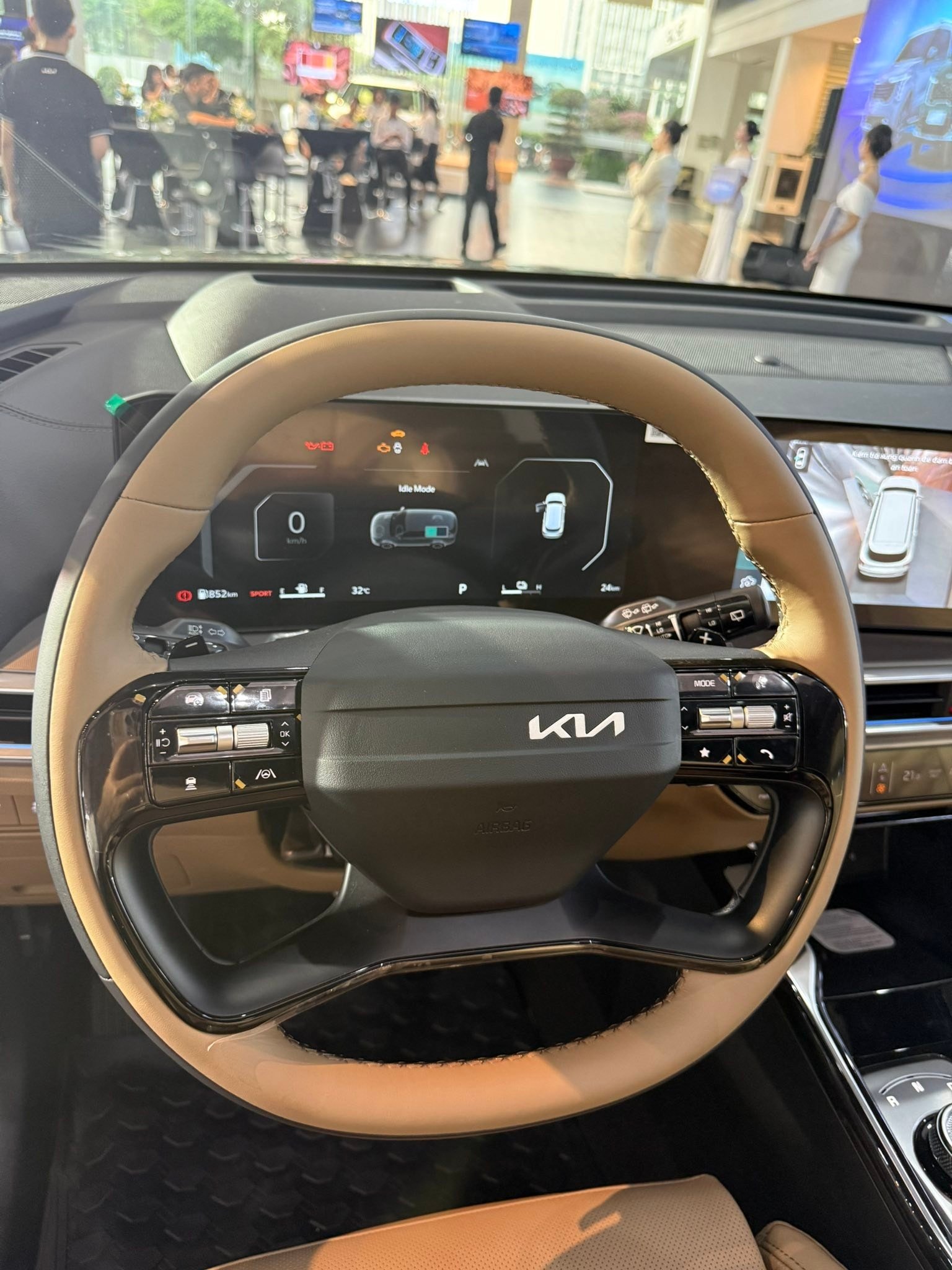 Ảnh chi tiết Kia Sorento Hybrid 2026 tại đại lý