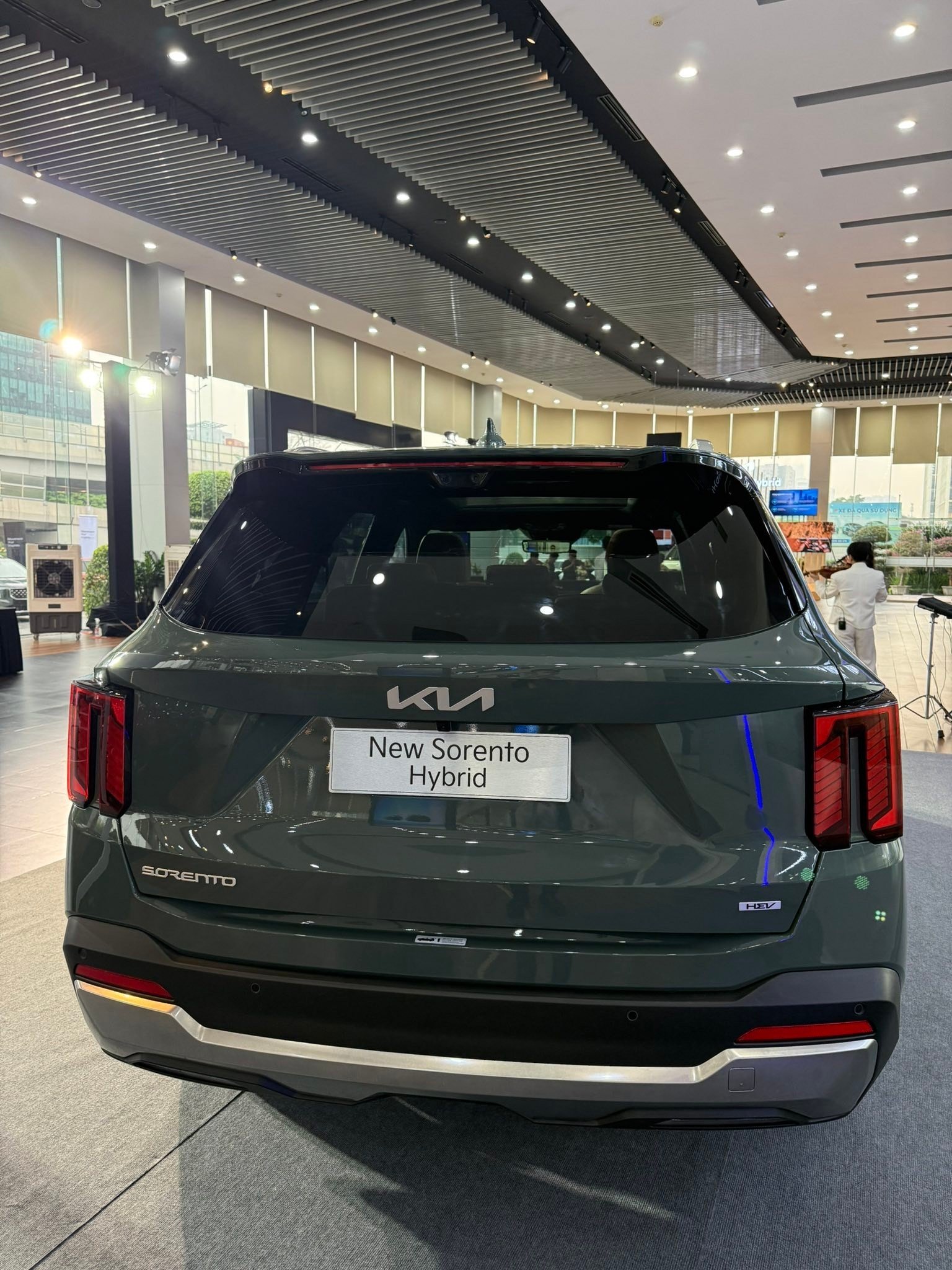 Ảnh chi tiết Kia Sorento Hybrid 2026 tại đại lý