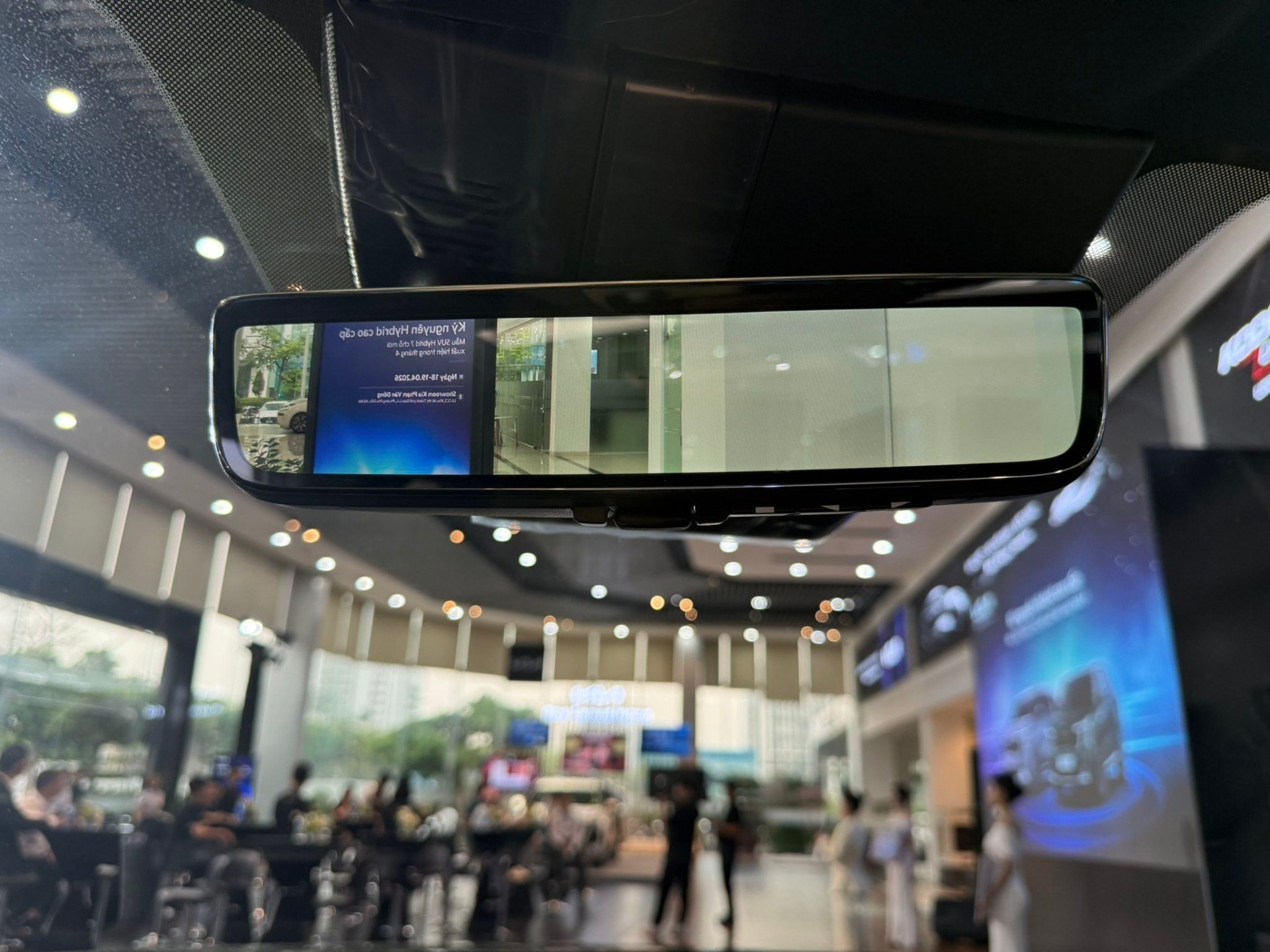 Ảnh chi tiết Kia Sorento Hybrid 2026 tại đại lý