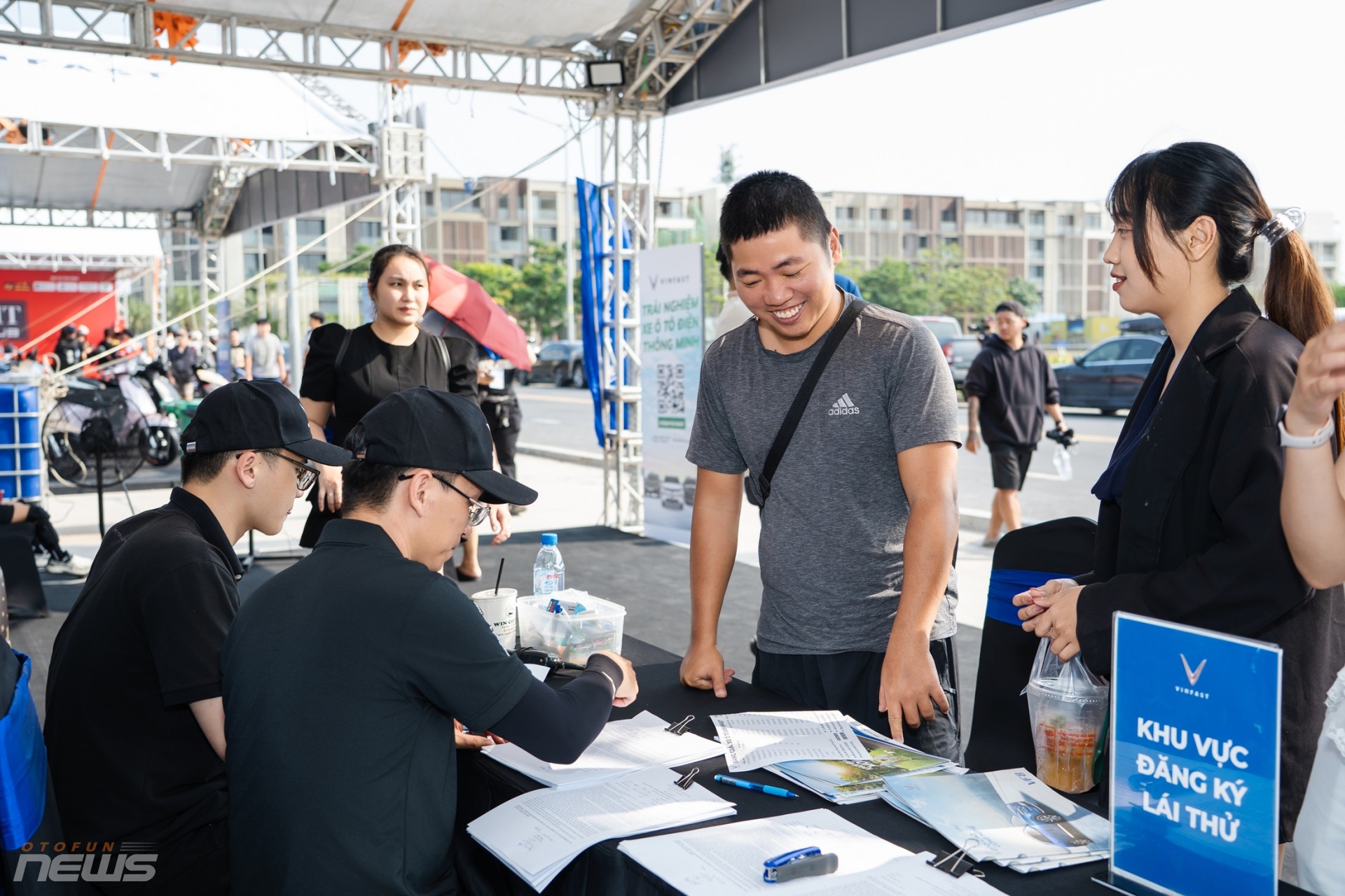 Khách hàng lái thử xe VinFast tại PVOIL VGC 2026 nói gì?