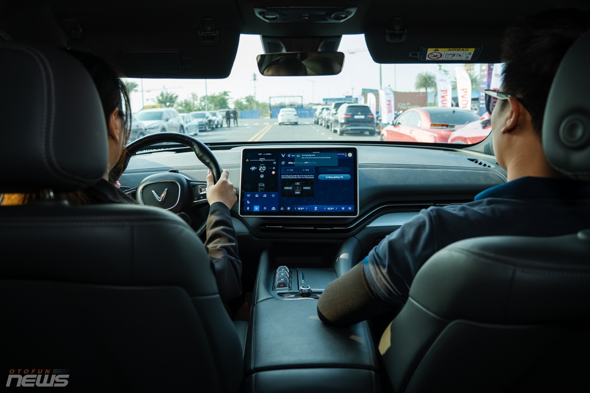 Khách hàng lái thử xe VinFast tại PVOIL VGC 2026 nói gì?