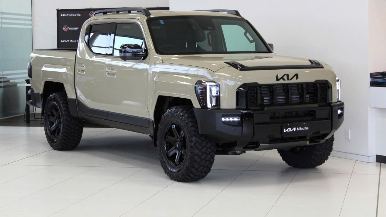 Bán tải Kia Tasman sắp về Việt Nam bán kém tại Australia