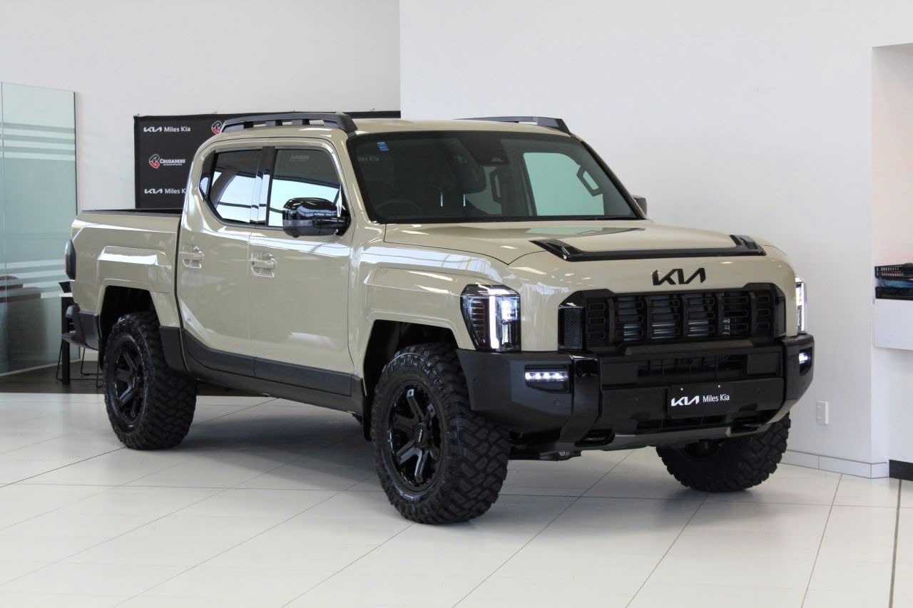 Bán tải Kia Tasman sắp về Việt Nam bán kém tại Australia