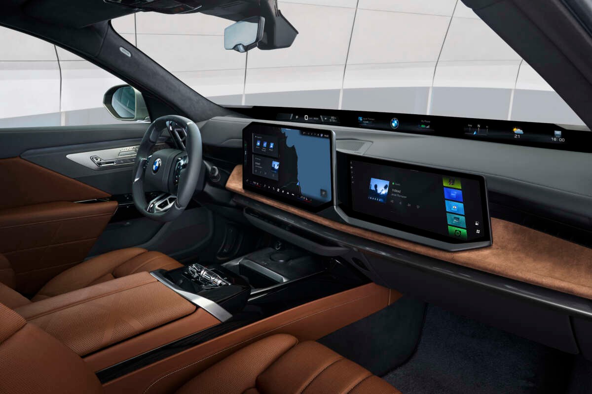 BMW 7 Series 2026 nâng cấp giữa vòng đời, bản điện i7 đi tới 708 km