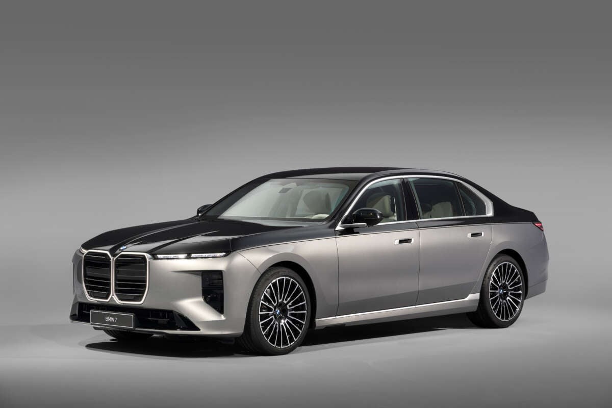 BMW 7 Series 2026 nâng cấp giữa vòng đời, bản điện i7 đi tới 708 km